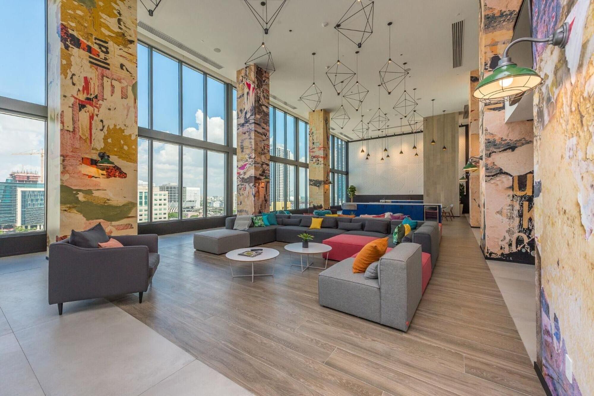 Penthouse Unit In The Heart Of Apartment Miami