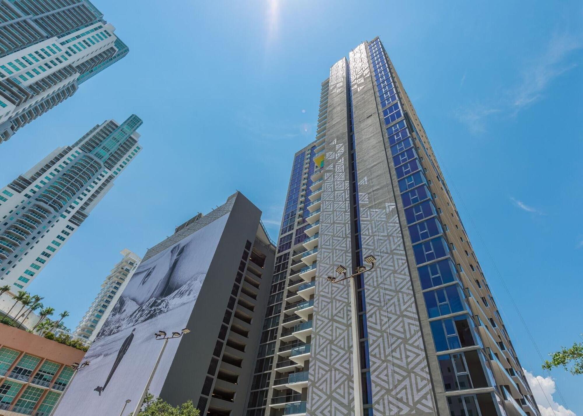 Penthouse Unit In The Heart Of Miami