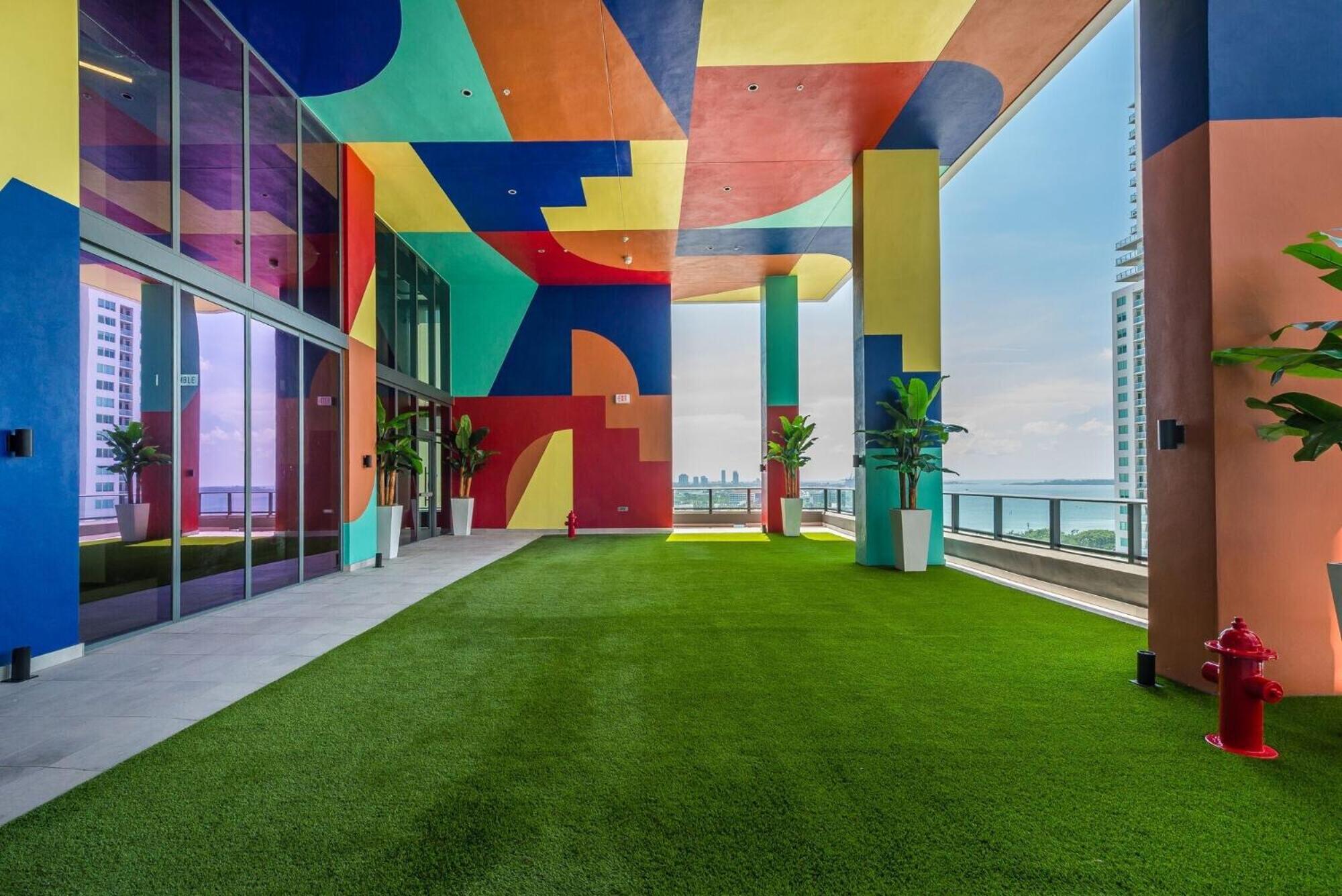Apartment Penthouse Unit In The Heart Of Miami