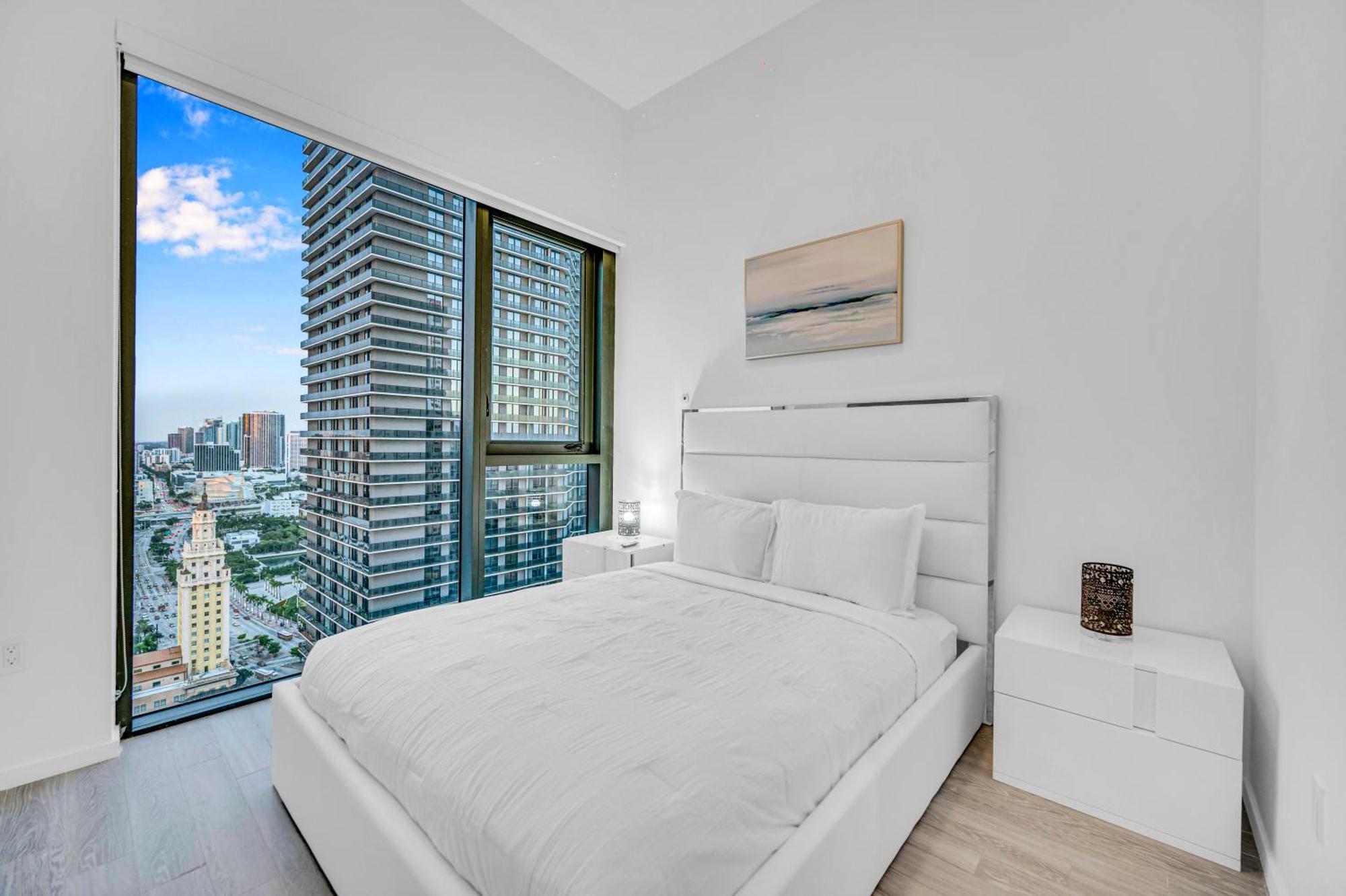 Penthouse Unit In The Heart Of Apartment Miami